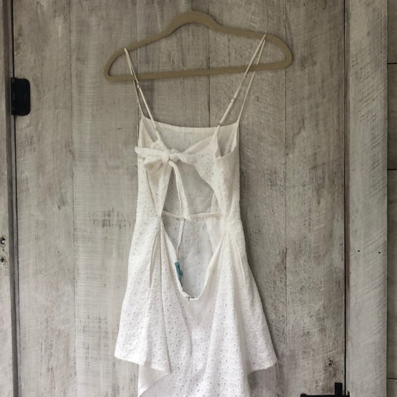 White eyelet romper - Picture 3 of 3